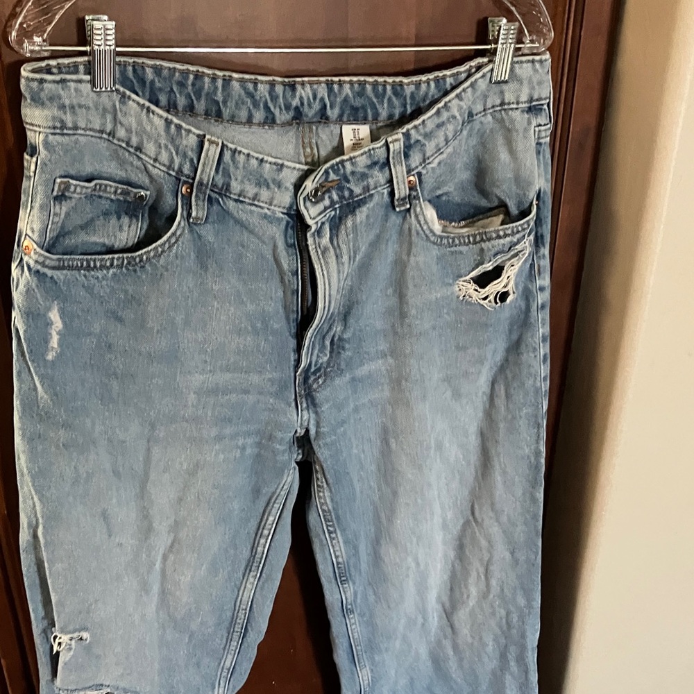 Blue Distressed Jeans
